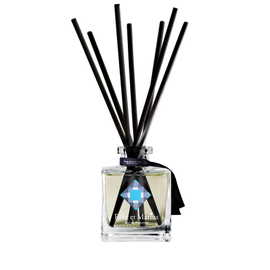 Rose et Marius, Une Escale Dans Les Calanques, Aroma Reed Diffuser, 200 ml